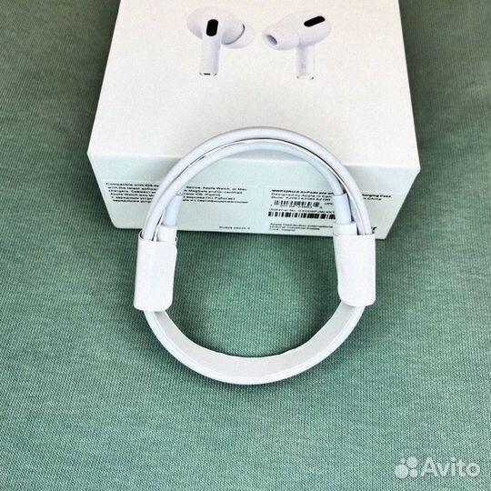 AirPods Pro 2: Музыка в каждом шаге
