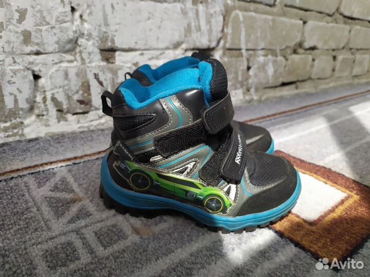 Ботинки демисезонные 25