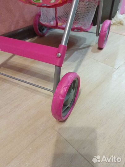 Коляска кукольная