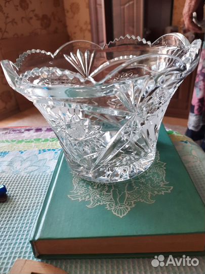 Хрустальная салатница