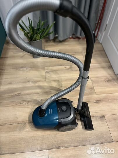 Пылесос philips