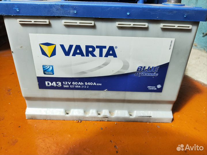 Аккумулятор varta D43 60Ah