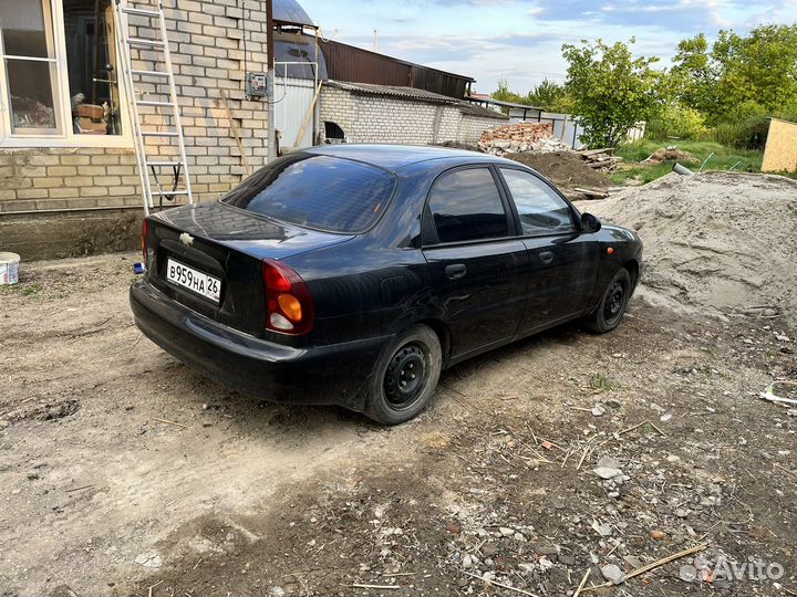 Крыло chevrolet lanos