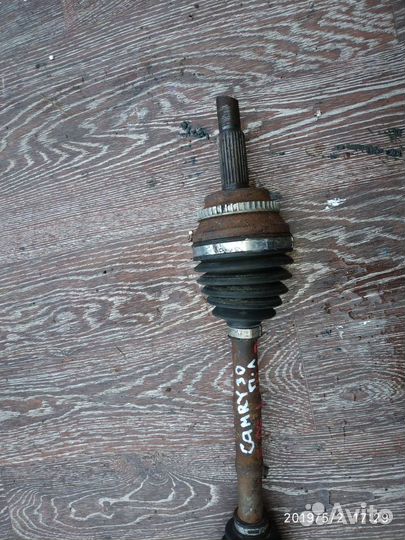 Полуось передняя левая для Toyota Camry V30