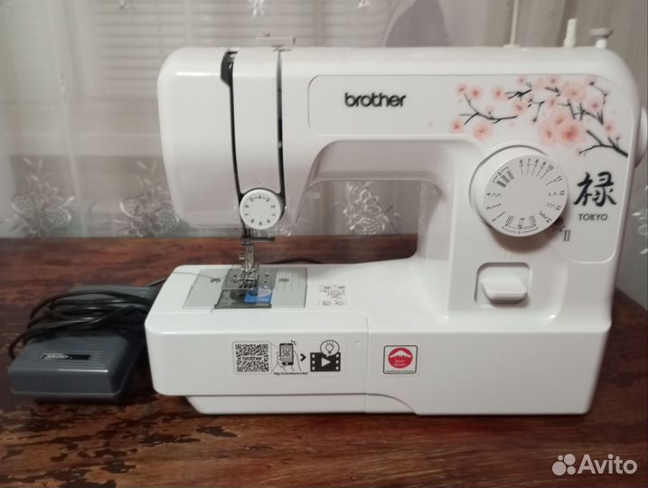 Швейная машина Brother