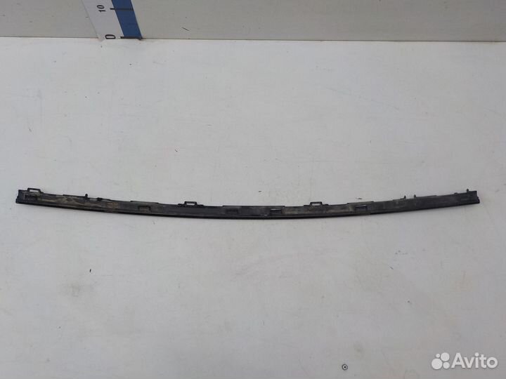 Молдинг бампера заднего на Audi Q8 4M8807791