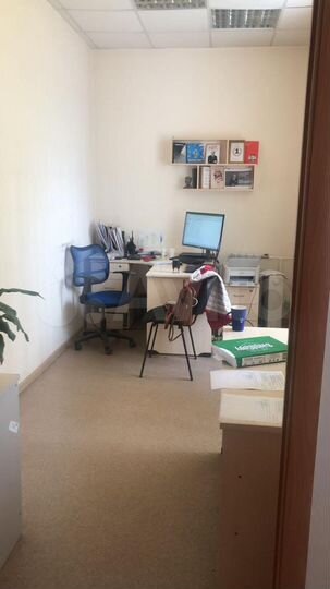 Офис на Красном проспекте в аренду 24,6 м²