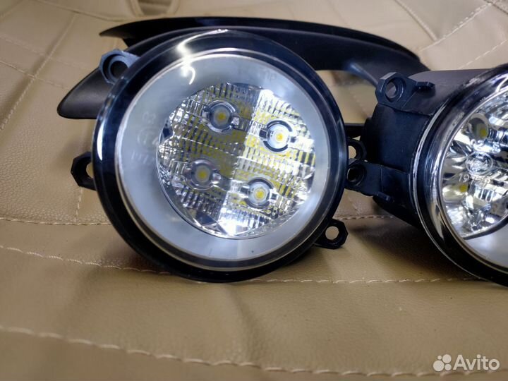 Противотуманные фары vitz
