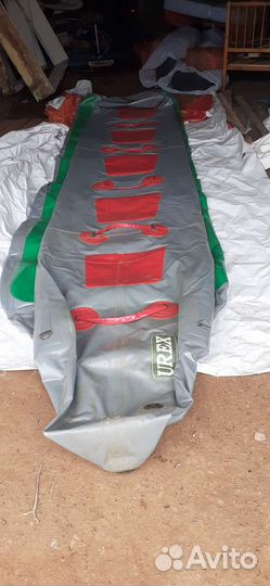 Надувной банан