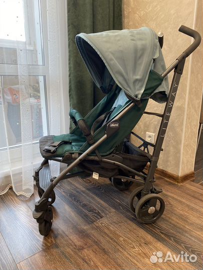 Прогулочная коляска chicco