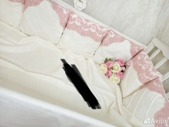 Бортики в детскую кроватку + комплект белья