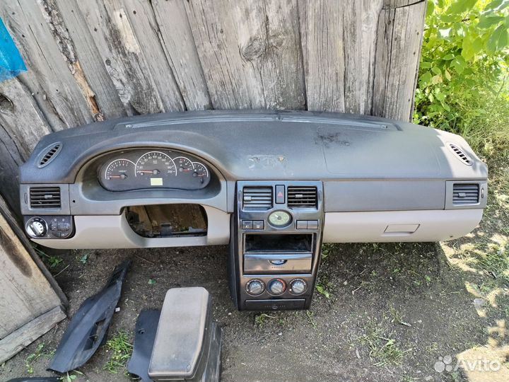 Панель от priora 1