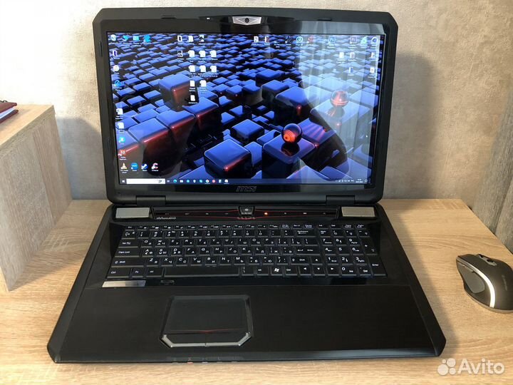 Ноутбук MSI 17.3