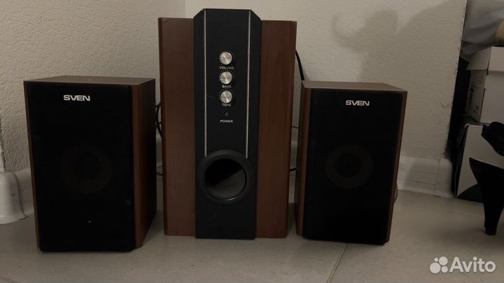 Акустические колонки бу sven 820