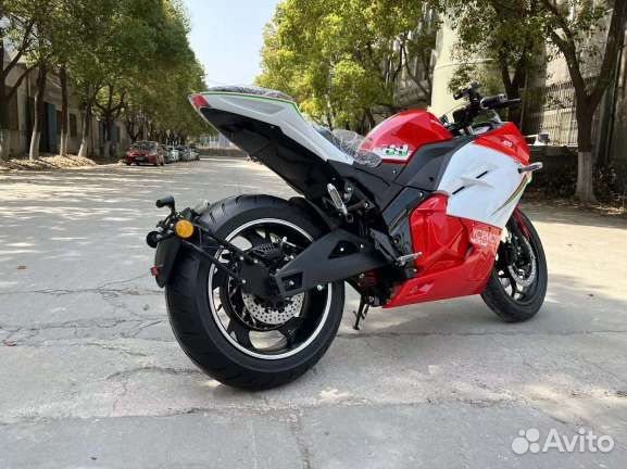 Ducati Panigale 10000 W 100Ah