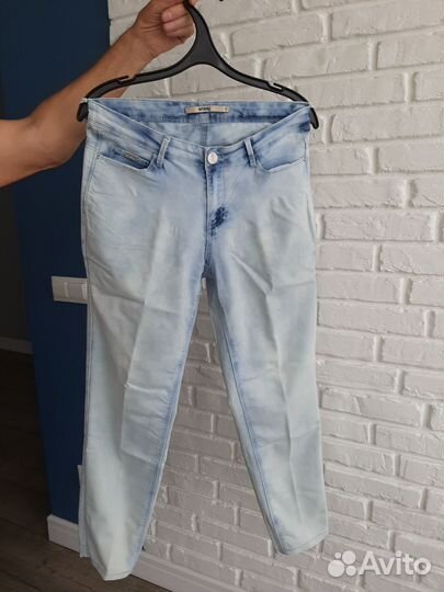 Женские джинсы лето