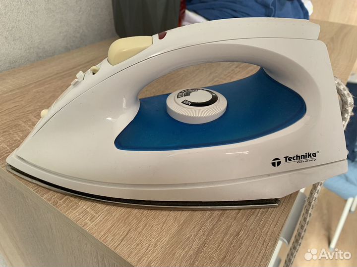 Утюг Technica рабочий