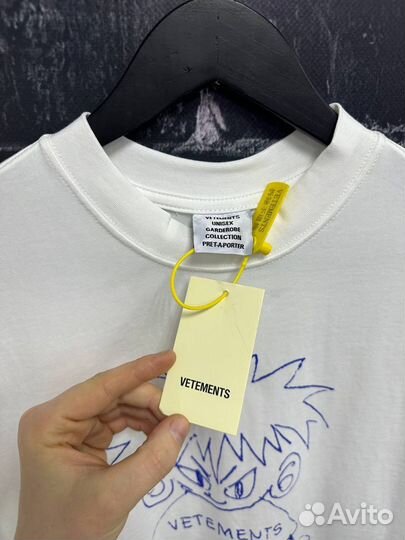 Футболка Vetements