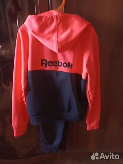 Спортивный костюм