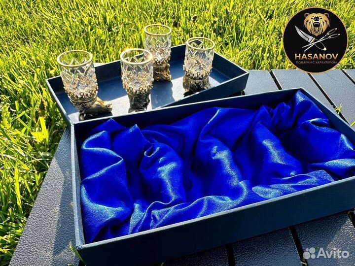 Набор хрустальных рюмок перевёртышей