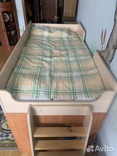 Детская кровать чердак