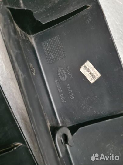 Обшивка багажника Land Rover Discovery 3 2.7 TDI