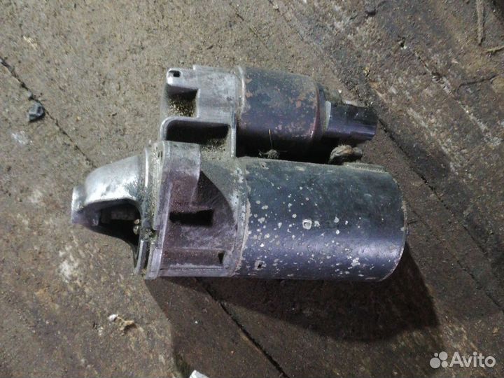 Стартер Тойота Карина Е