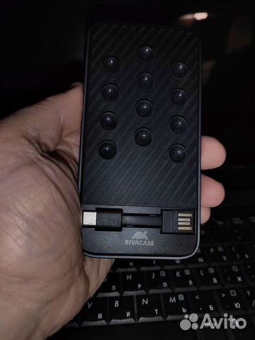 Внешний аккумулятор Rivacase (Германия)