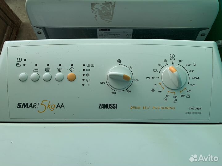 Стиральная машина с вертикальной загрузкой Zanussi