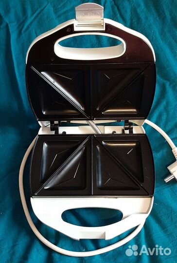 Тостер- бутербродница Electrolux