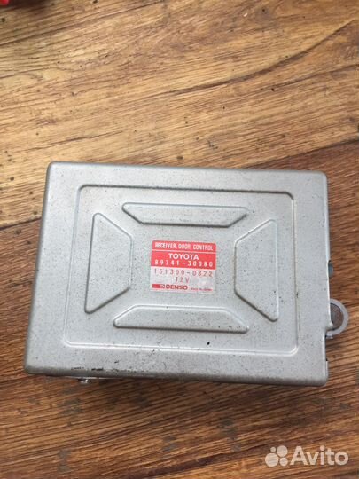 Блок управления дверями 8974130080 Lexus GS300