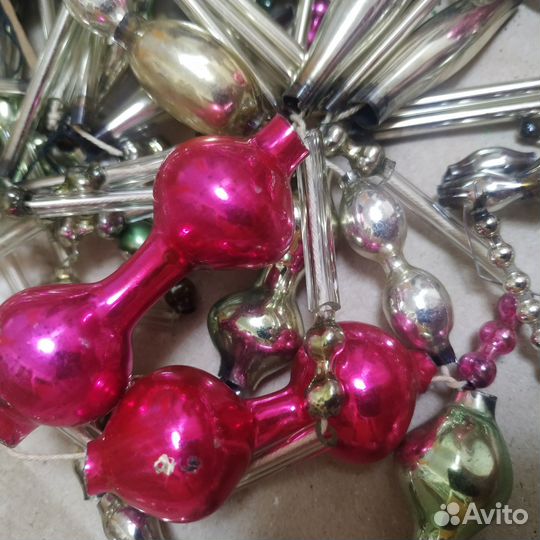 Елочное украшение СССР бусы стеклянные