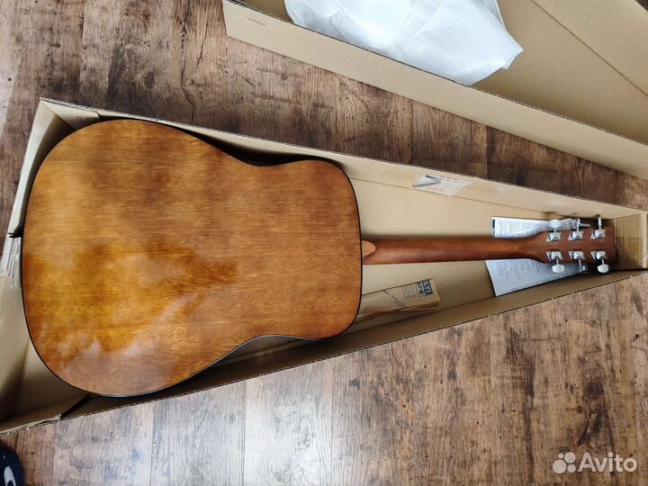 Акустическая гитара yamaha f 310 tbs