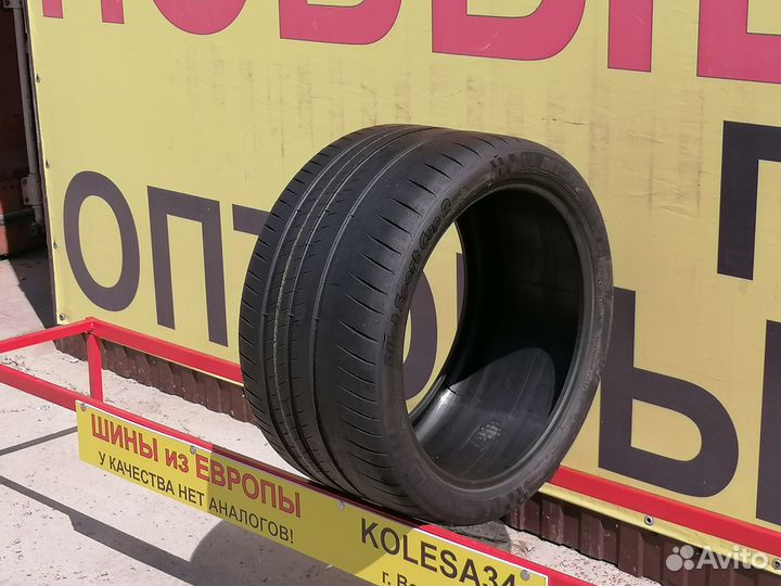 Michelin Pilot Sport Cup 2 325/30 R21