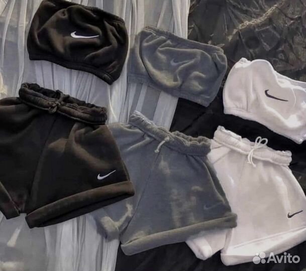 Спортивный костюм nike