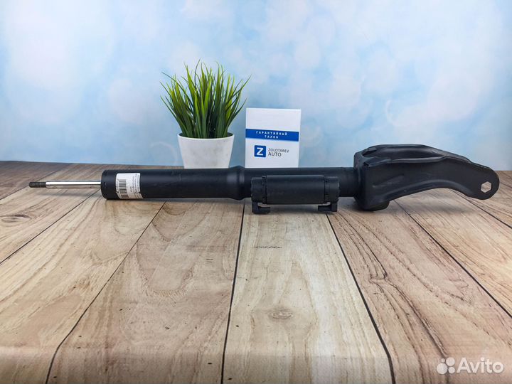 Передний амортизатор Mercedes X166 W166, C292 купе