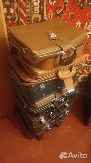 Чемоданы,Портфели советские 11 шт