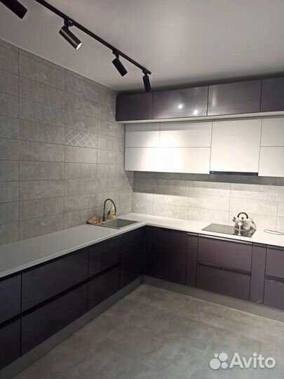 Кухня пластик