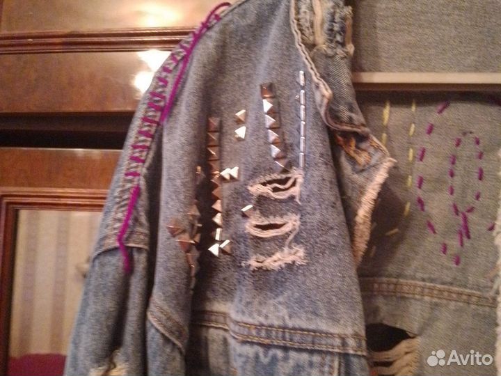 Джинсовая куртка