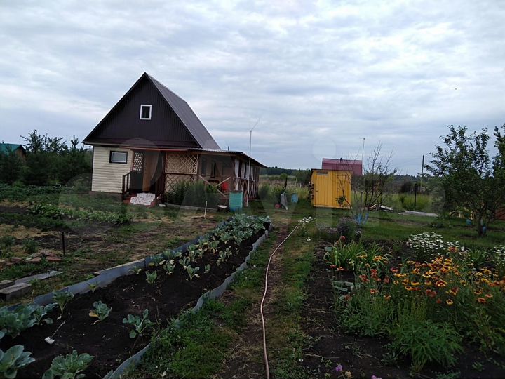 Дача 40 м² на участке 20 сот.