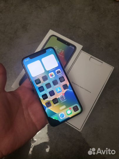 iPhone X, 256 ГБ