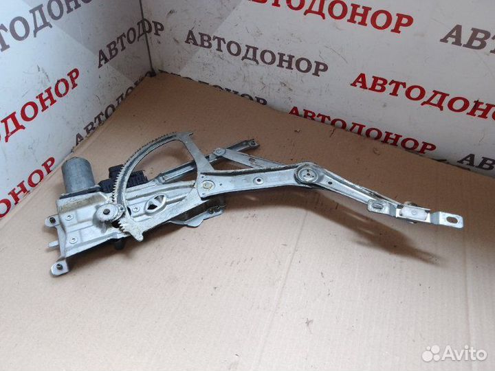Стеклоподъемник передний правый Opel Astra H 2008