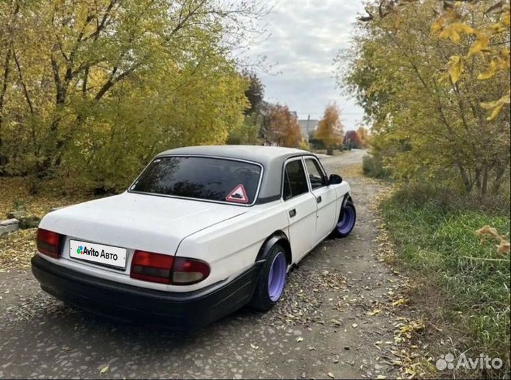 ГАЗ 3110 Волга 2.4 МТ, 1999, 150 000 км