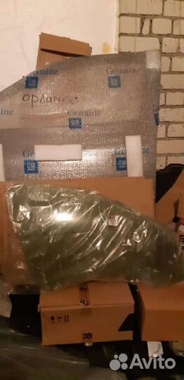 Стекло переднее правое Peugeot 206