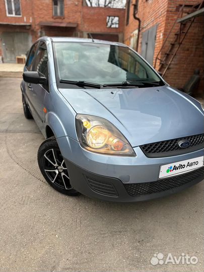 Ford Fiesta 1.4 МТ, 2006, 136 705 км