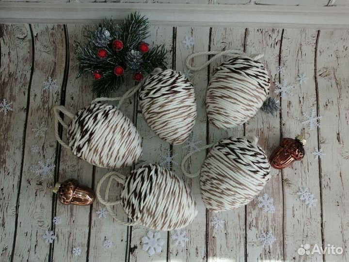 Новогодняя игрушка