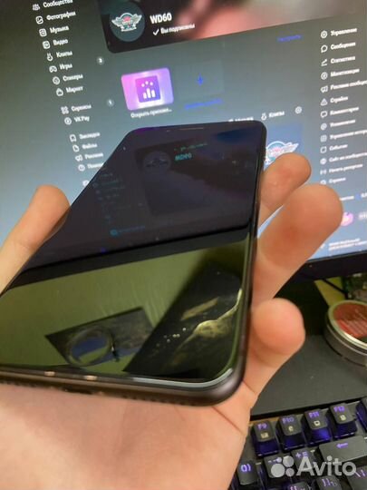 iPhone 8 Plus, 64 ГБ