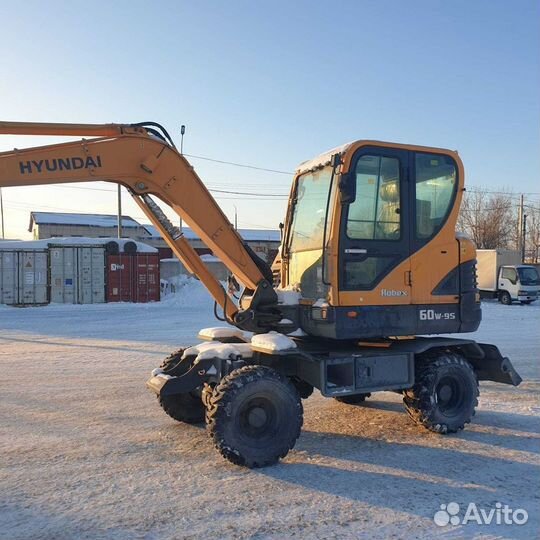 Колёсный экскаватор Hyundai R60W-9S, 2023