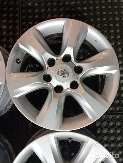Диски R17 Toyota Б/у оригинал