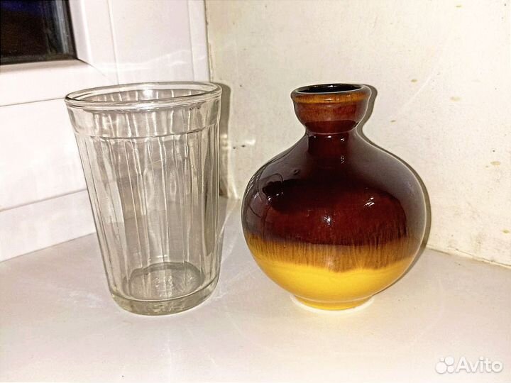 Очаровательная пузатая вазочка винтаж